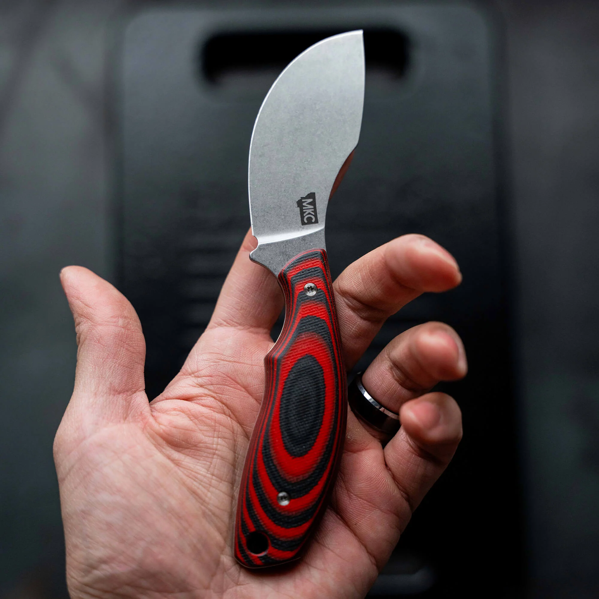 PACKOUT SKINNER - KEEP HAMMERING EDITION - RED & BLACK - Image 16