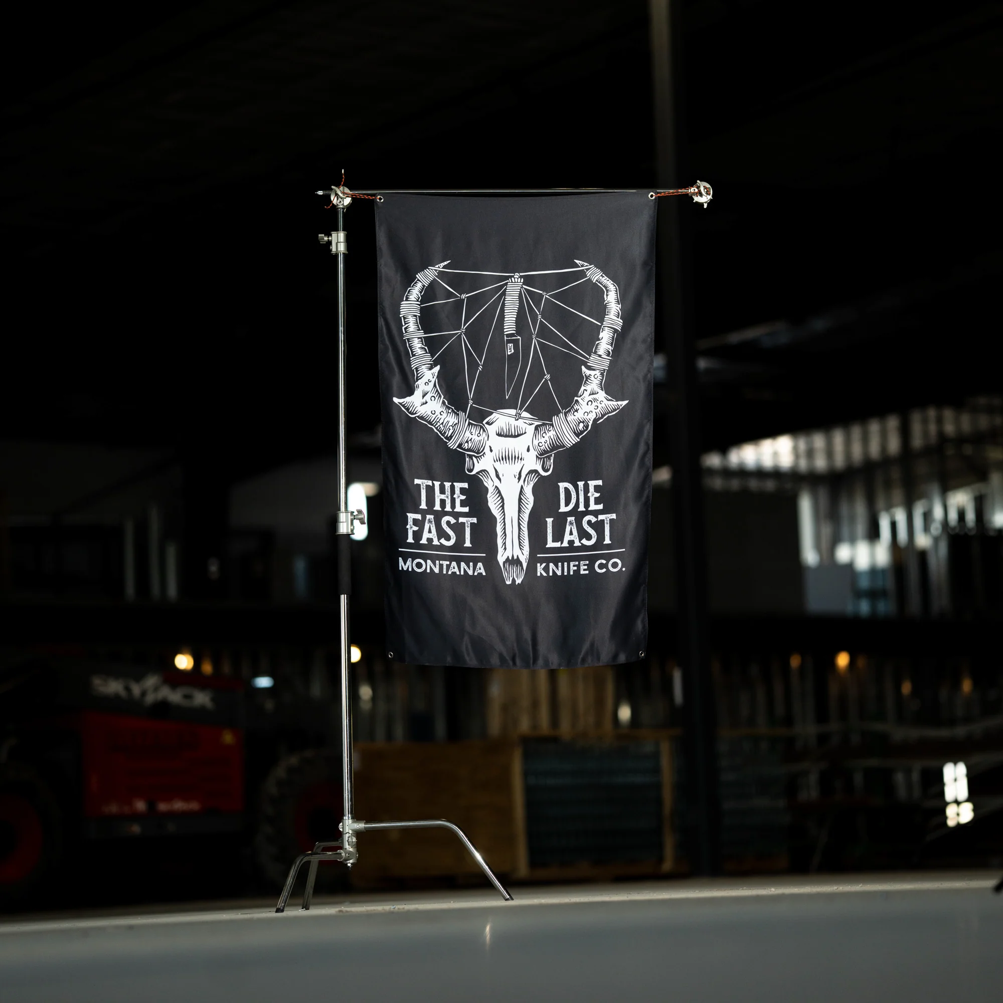 MKC ANTELOPE SKULL FLAG - Image 3