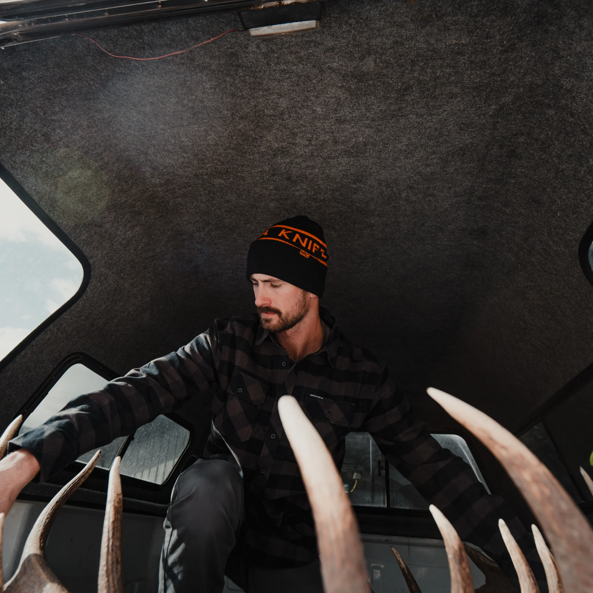 MKC BIG MOUNTAIN BEANIE - BLACK - Image 12