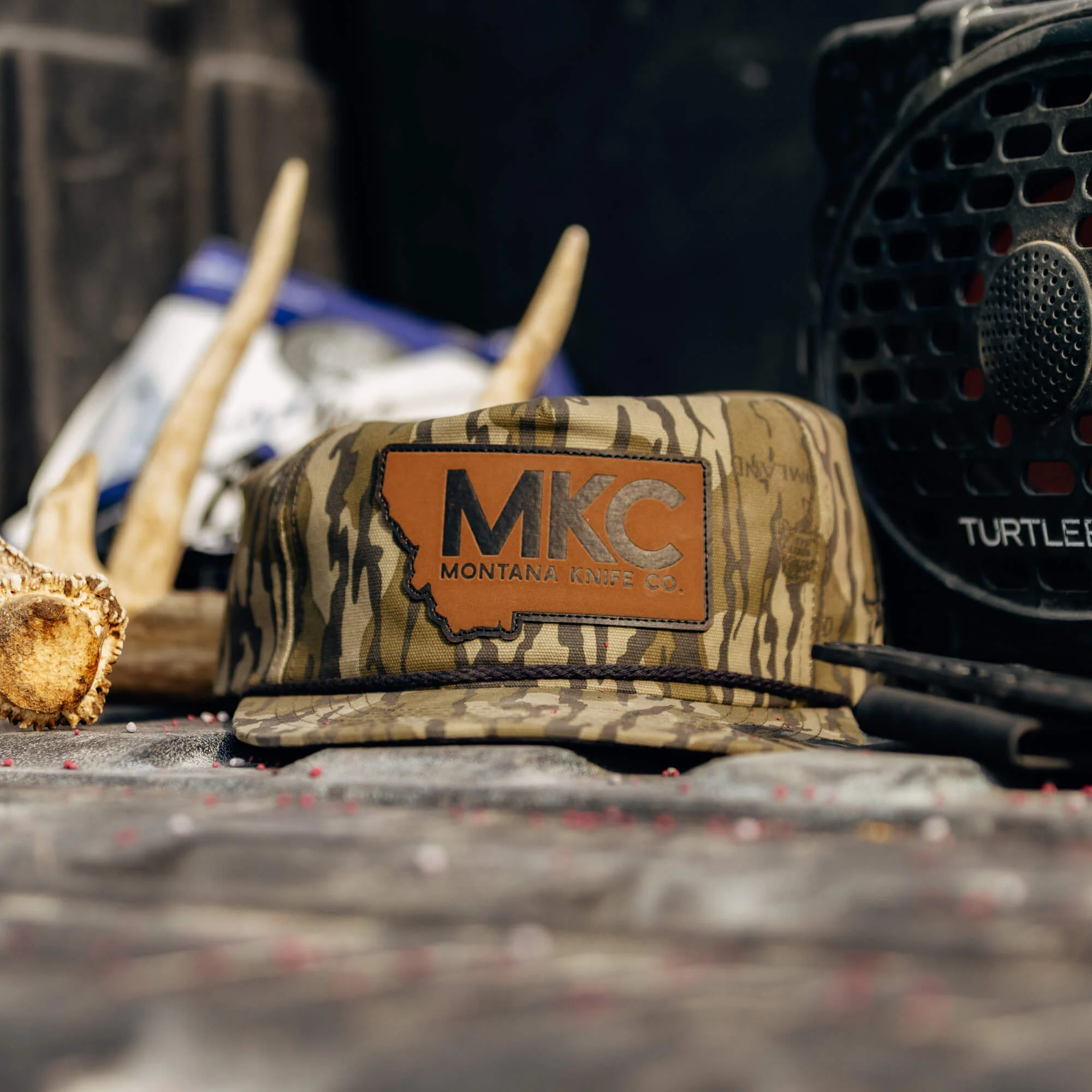 MKC X MOSSY OAK ROPE HAT - BOTTOMLAND - Image 4