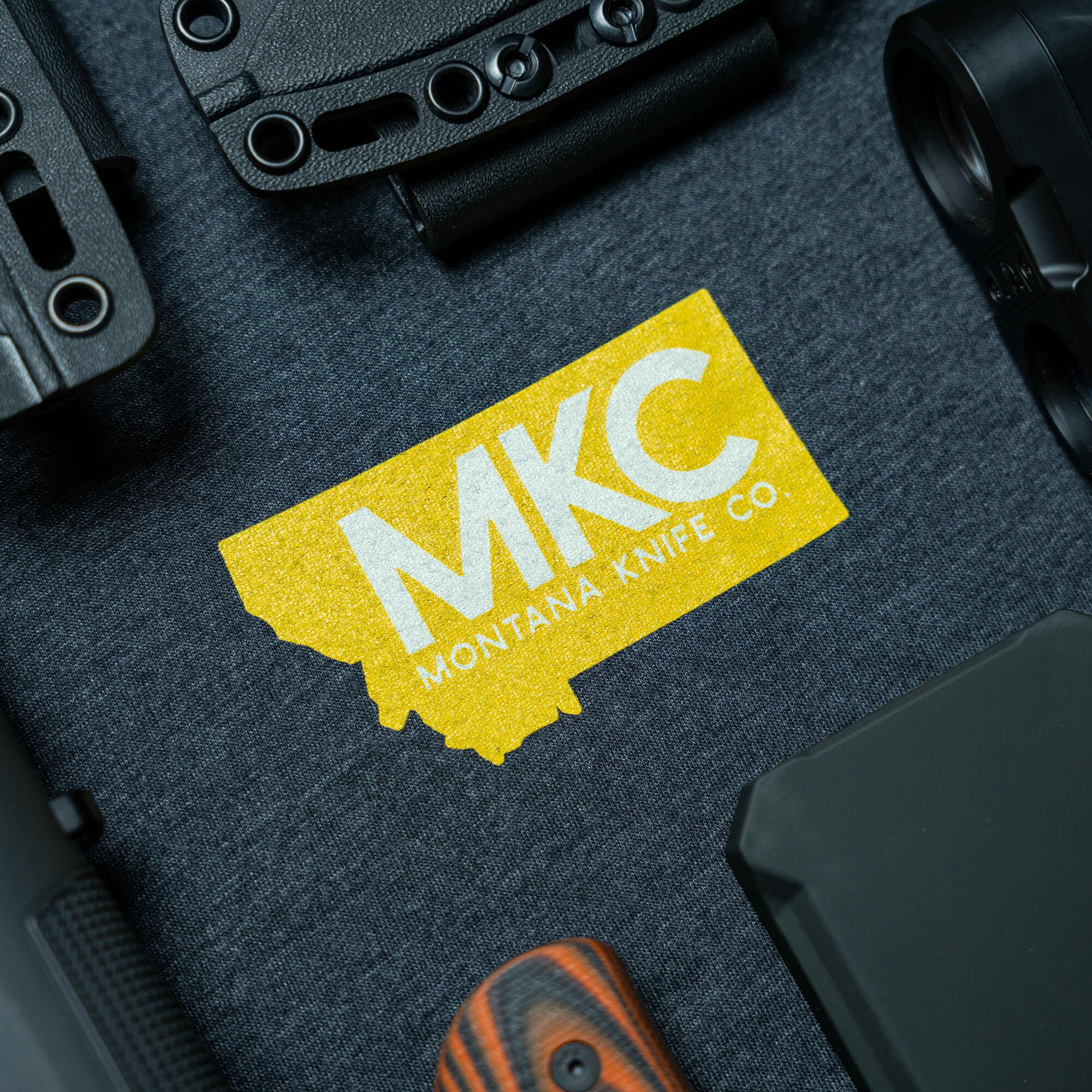 MKC x HOWL FOR WILDLIFE TEE - CHARCOAL - Image 17
