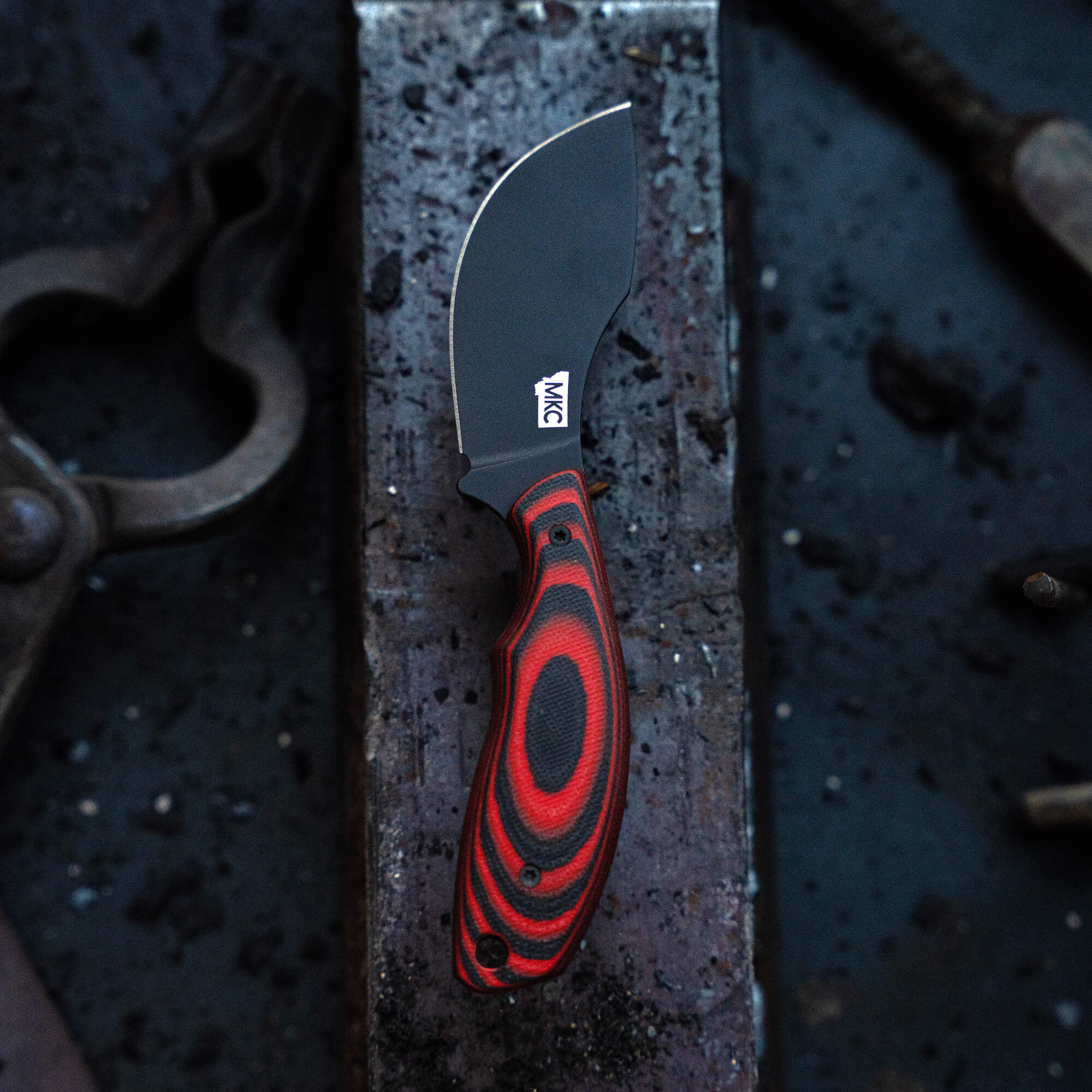 PACKOUT SKINNER PVD - KEEP HAMMERING EDITION - RED & BLACK - Image 10
