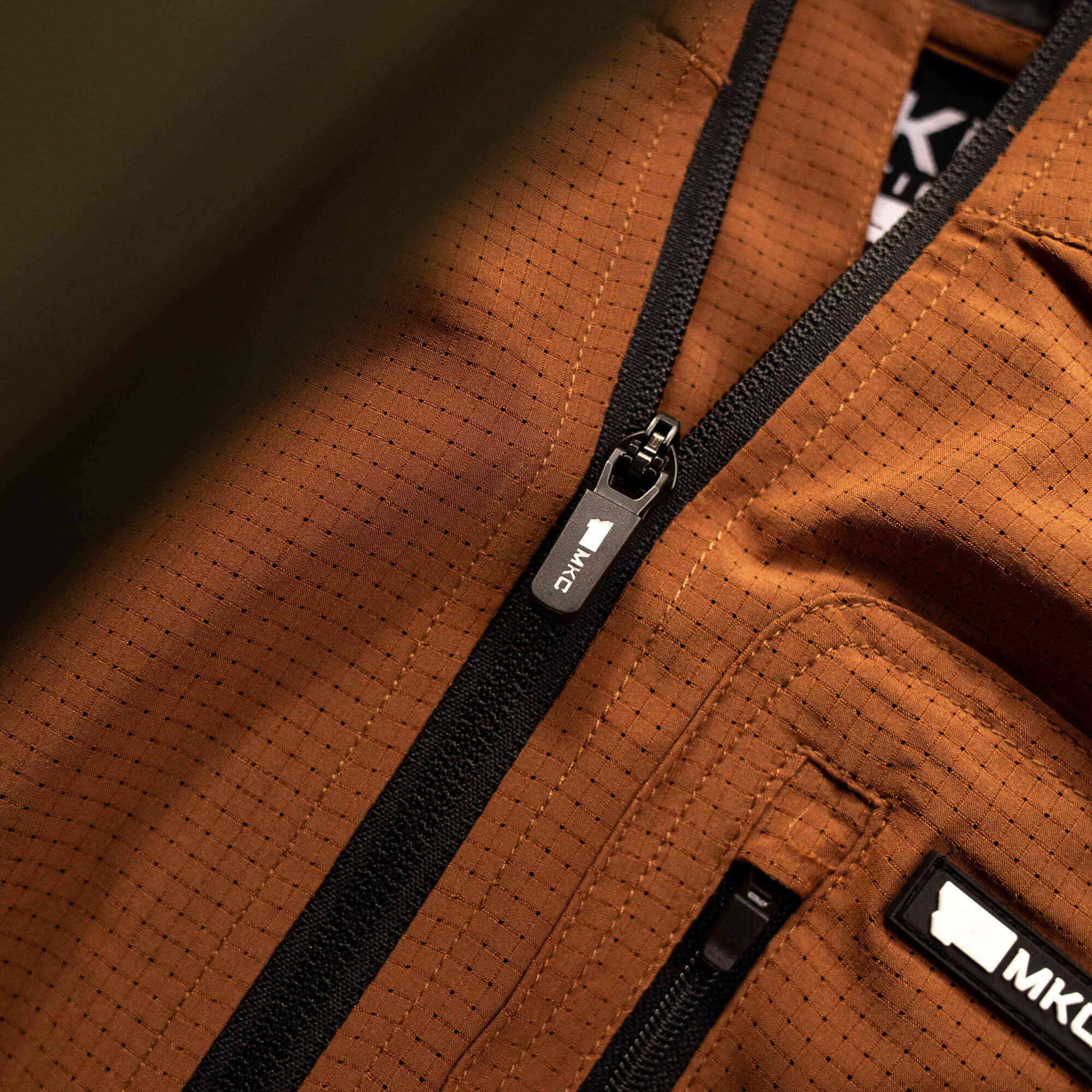 TACTICAL AIRLITE HALF-ZIP - COYOTE - Image 4