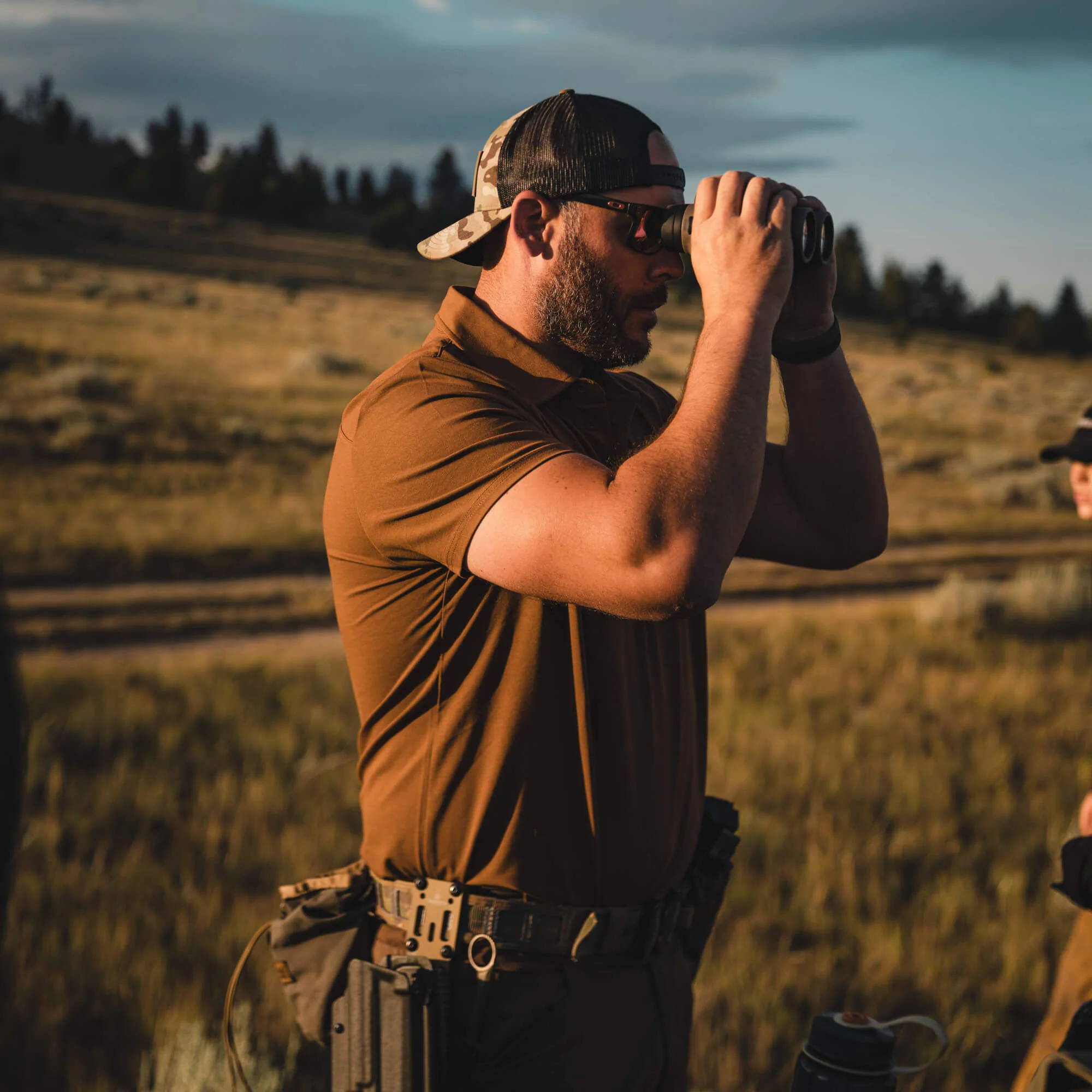 TACTICAL PERFORMANCE POLO - COYOTE - Image 13