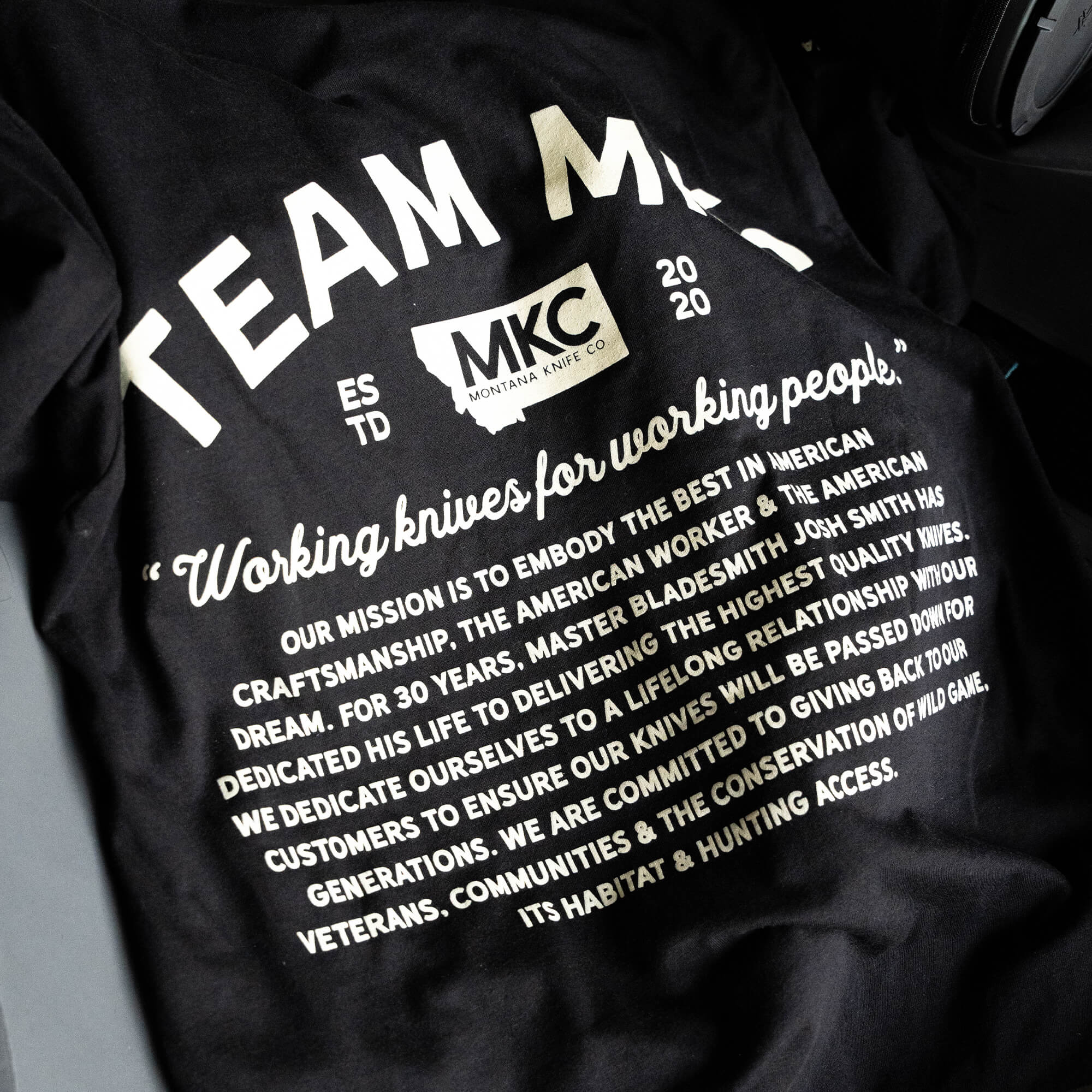 TEAM MKC TEE - BLACK - Image 15