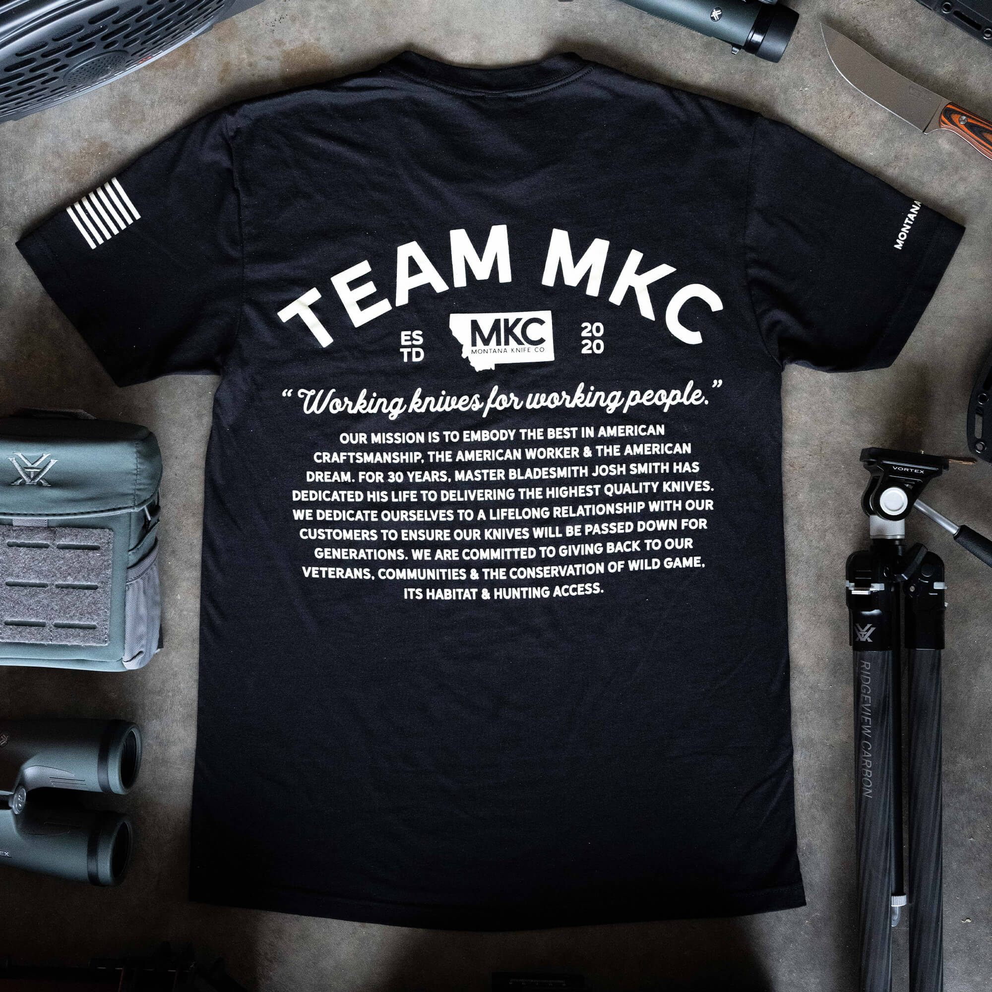 TEAM MKC TEE - BLACK - Image 5