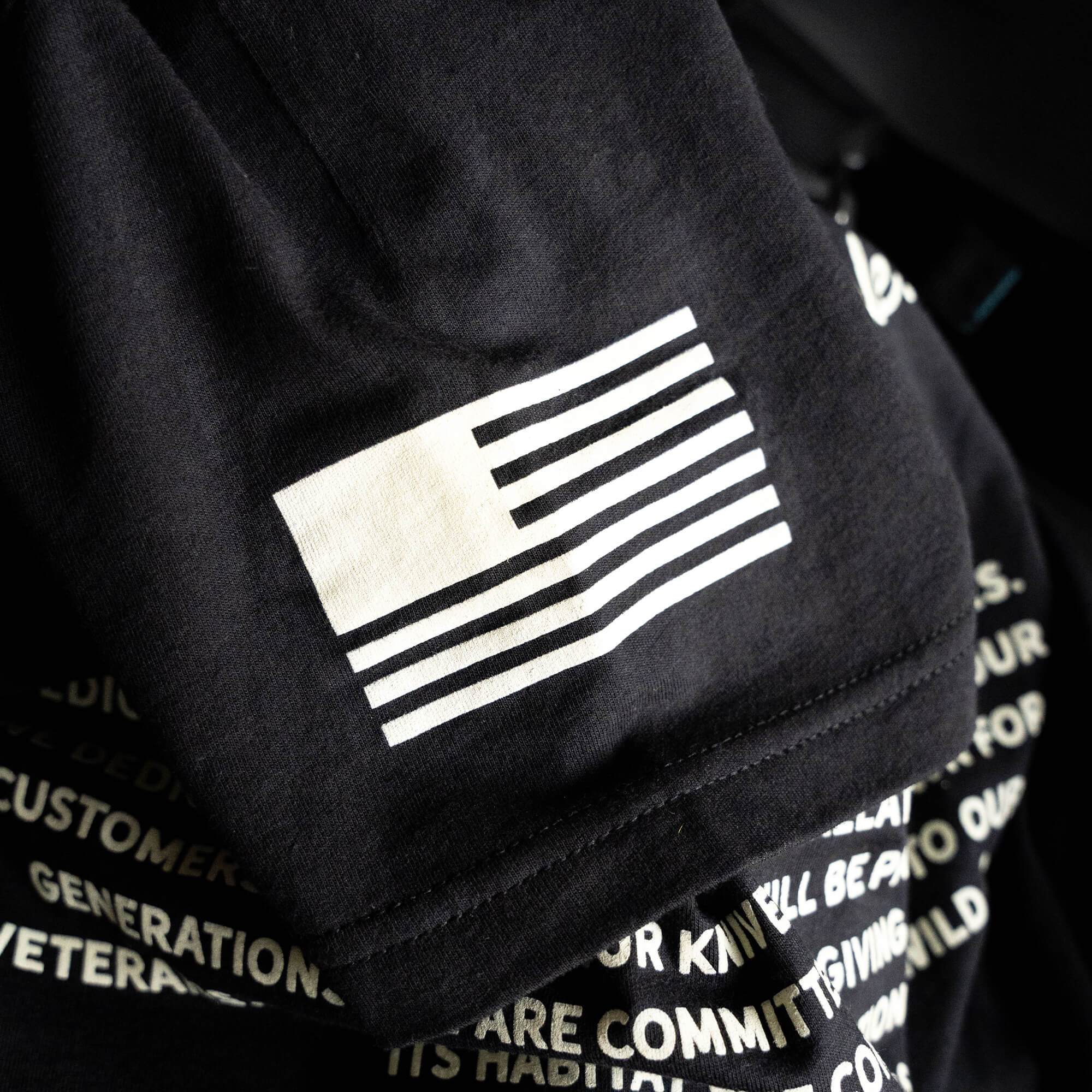 TEAM MKC TEE - BLACK - Image 9