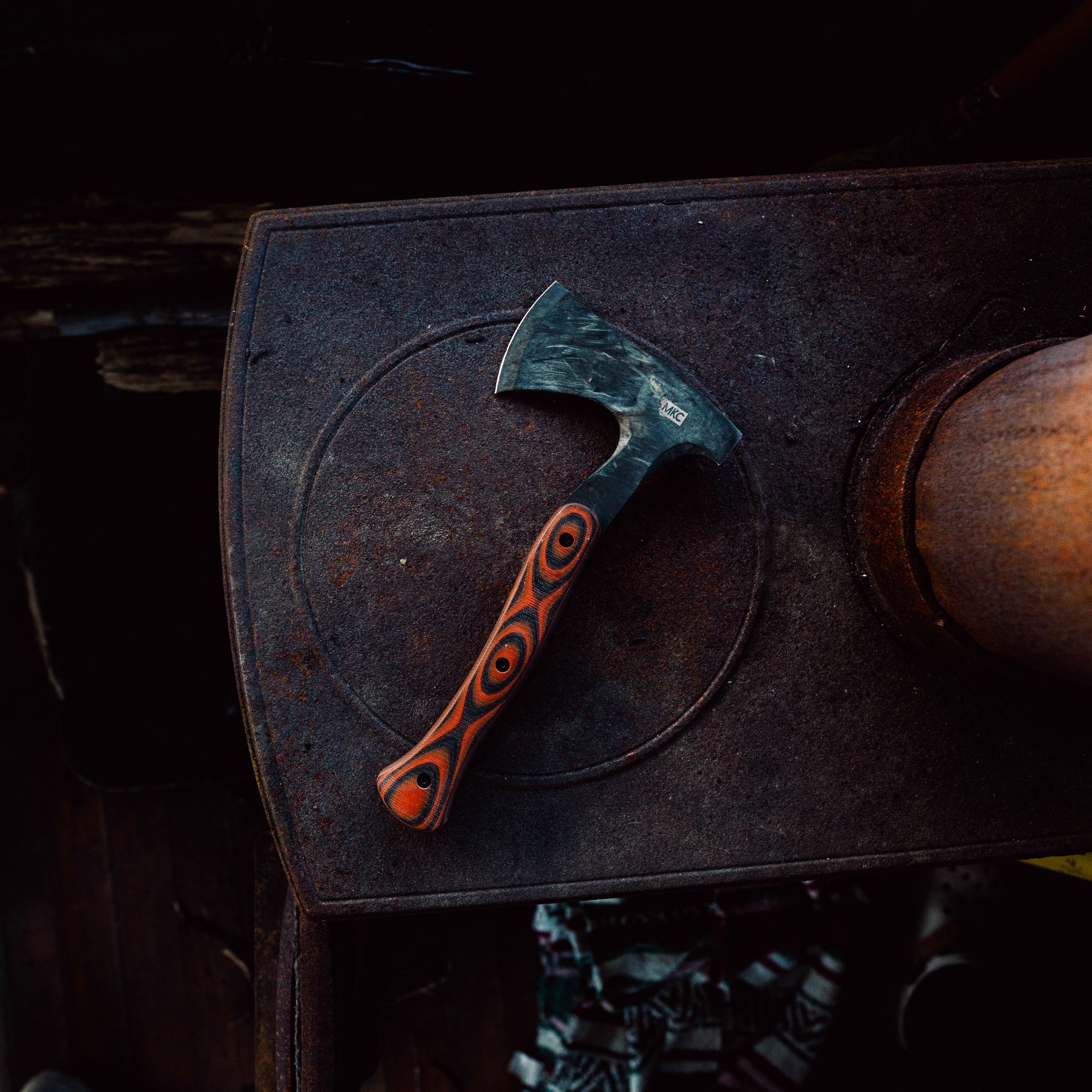 HELLGATE HATCHET - ORANGE & BLACK - Image 13